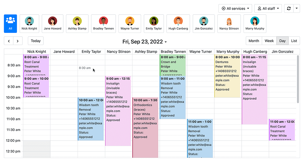 Kalender in Tages-, Wochen- und Monatsansicht in Bookly